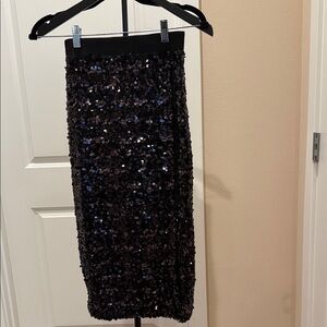 H&M Black Sequin Pencil Skirt